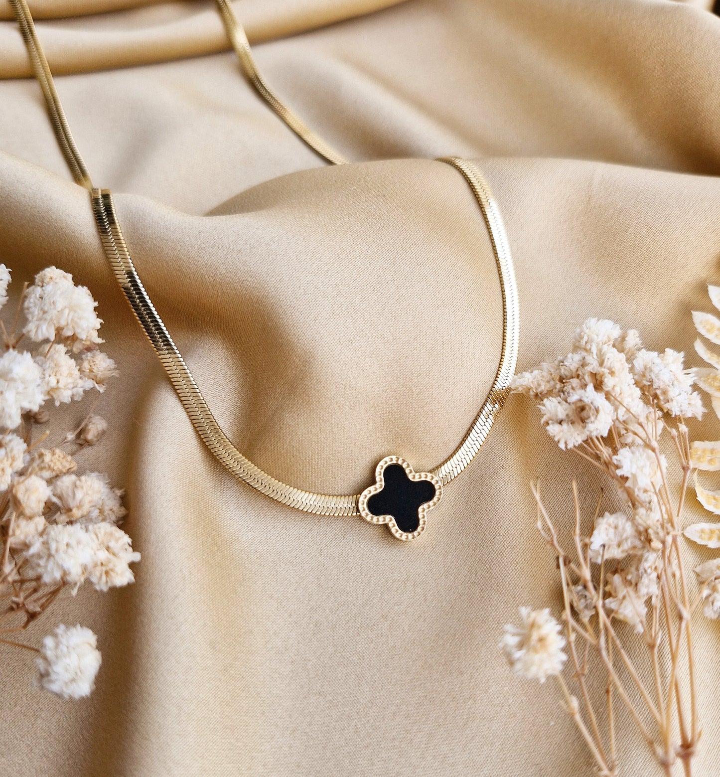 Mod Icon Necklace