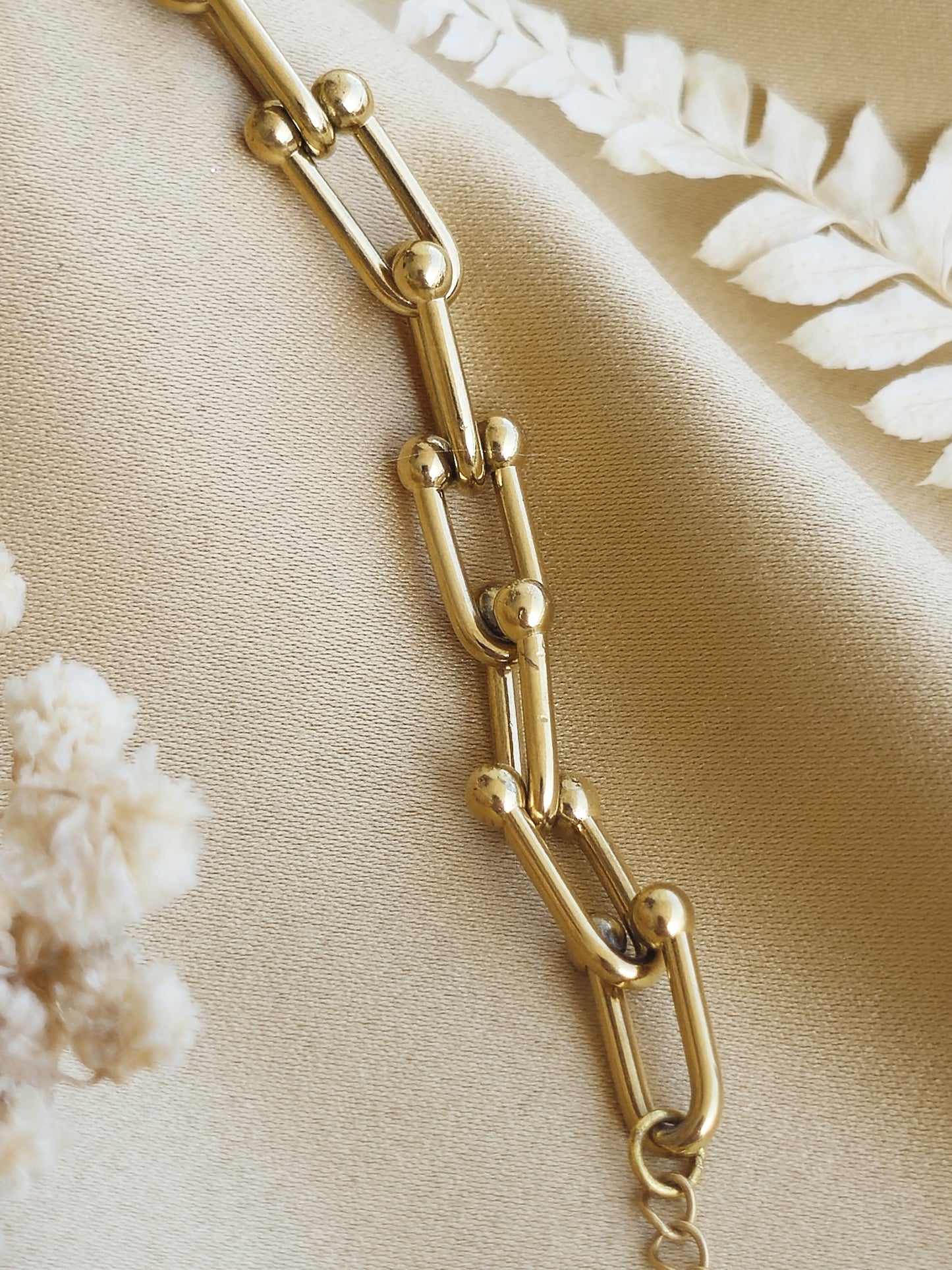 Toggle U-Link Chain Bracelet