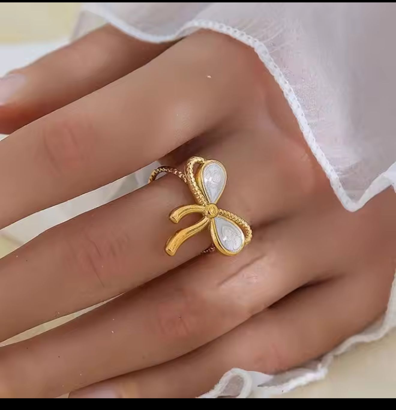Bow ring adjustable 1.0
