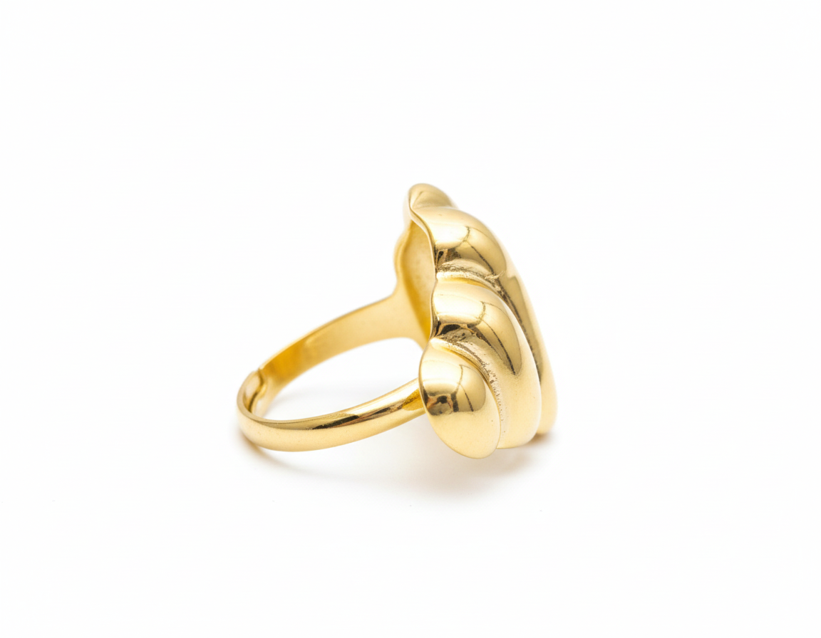 The Sculpted Love Ring