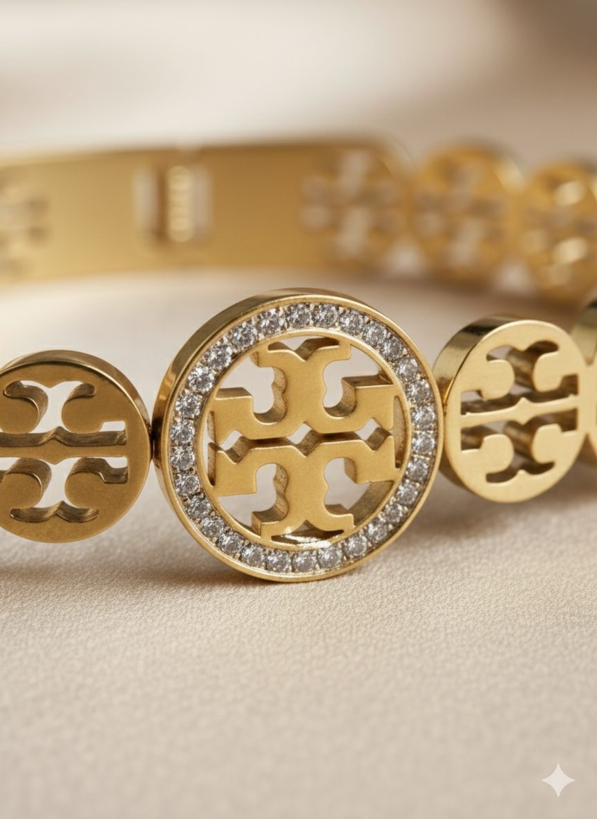 Tory inspired Handcuff