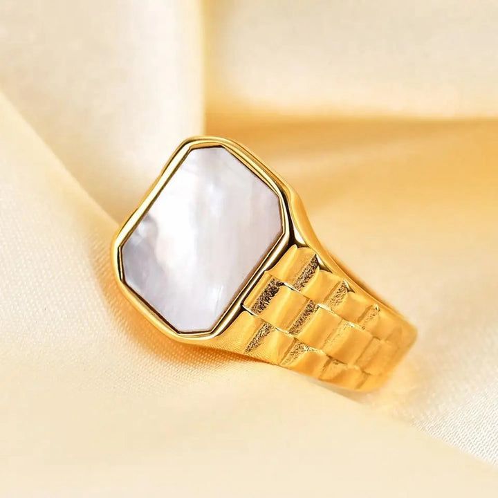 Square Ring