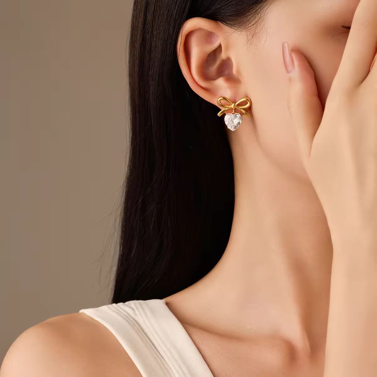 Heartstrings Bow Studs